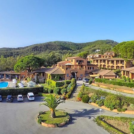 פורטופראיו Resort Le Picchiaie מראה חיצוני תמונה