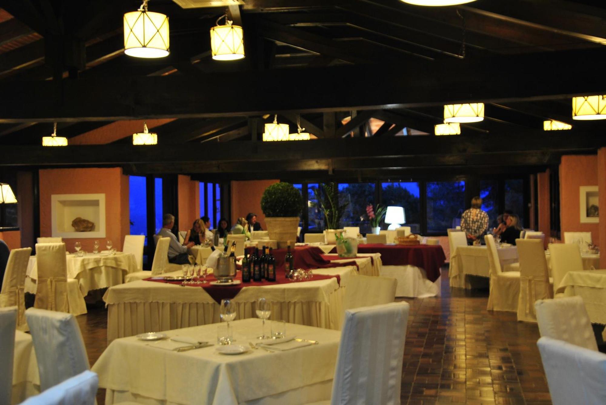 פורטופראיו Resort Le Picchiaie מראה חיצוני תמונה
