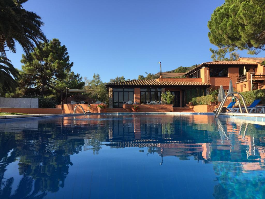 פורטופראיו Resort Le Picchiaie מראה חיצוני תמונה